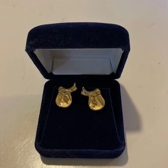 Pair of gold filled equestrian style earrings - Picture 1 of 3